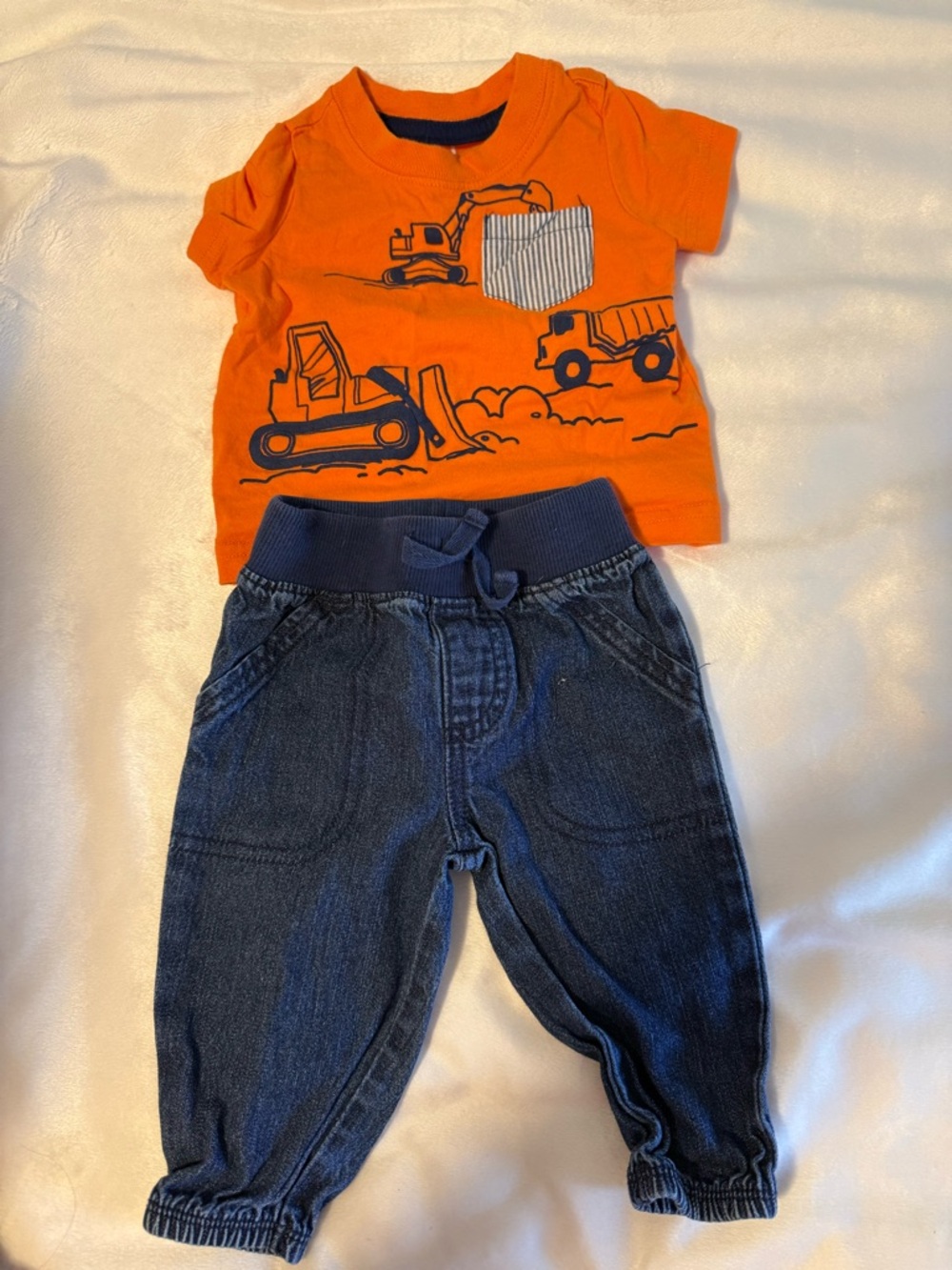 A12🫐2 for $20 🫐Child of mine Orange Construction Jeans n T